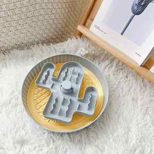 Gamelle anti-glouton rotative pour chien, assiette de distribution lente, puzzle alimentaire, pour aliments secs, humides et crus, trois compartiments, en plastique étanche et écologique - Product Image 6