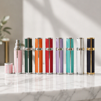Flacon pulvérisateur rechargeable de 10 ml, design à tête plate, récipient intérieur en verre, anti-fuite, atomiseur de voyage, impression de logo personnalisée