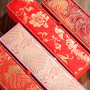 การ์ดเชิญงานแต่งงานแบบม้วน ดีไซน์เฉพาะบุค<span class=keywords><strong>ค</strong></span>ล หรูหรา ทำมือ สไตล์วินเทจจีน พร้อมกล่องผ้าไหมปักลายเพลง - Product Image 3