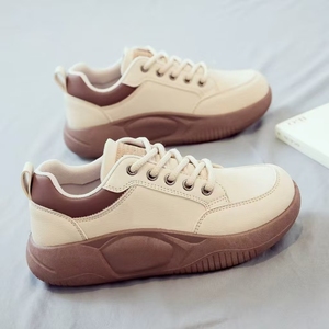 รองเท้าผ้าใบผู้หญิงรุ่นใหม่ ฤดูใบไม้ผลิ 2025 พื้นหนา เพิ่มความสูง พื้นนุ่ม รองเท้าคุณแม่ จัดส่งแบบดรอปชิปปิ้งข้ามประเทศ - Product Image 1