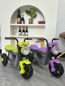 Vélo d'équilibre en <span class=keywords><strong>bois</strong></span> 4-en-1 pour enfants, sans pédales, pour garçons et filles de 1 à 6 ans, fourni directement par l'usine - Product Image 1