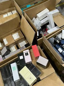 Mini Kadın Parfümü Normal Boy Hafif Koku Katı Cep Boy Seksi Sprey Gül Kokusu Günlük Kullanım Uzun Süreli Kalıcı - Product Image 5