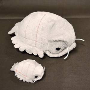 ขายร้อนแฟชั่นของขวัญสีเทานุ่มยัดไส้สัตว์ยักษ์ Isopod ตุ๊กตาของเล่นนุ่มที่กำหน<span class=keywords><strong>ด</strong></span>เอง - Product Image 6