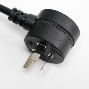 Cable de alimentación CA con enchufe de 10A, cable de PVC tipo SJTOW para electrodomésticos - Product Image 3