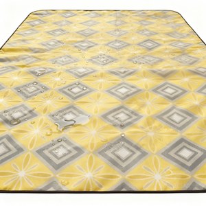 เสื่อปิกนิก อุปกรณ์กลางแจ้ง ฟิล์มอลูมิเนียมหนา เสื่อปูพื้นสำหรับตั้งแคมป์ กันความชื้น พับเก็บได้ พกพาสะดวก เสื่อปูพื้นสำหรับออกนอกบ้านช่วงฤดูใบไม้ผลิ - Product Image 3