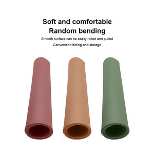 Chaise haute personnalisée Table à manger tapis antidérapant isolation thermique nourriture manger napperon pour tout-petit bébé en silicone napperon - Product Image 5