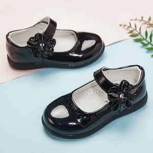 Chaussures plates décontractées en cuir PU pour filles, avec décoration florale, pour enfants, mariage, robe de princesse, école - Product Image 4