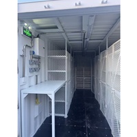 Atelier mobile portable en conteneur maritime de 20 pieds avec étagère, banc et éclairage