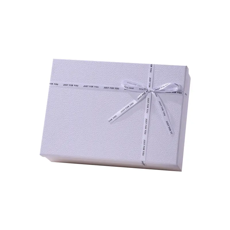 थोक कस्टम लोगो सफेद फूल कॉस्मेटिक इत्र त्योहार उपहार विशेष कागज Bowknot गत्ता उपहार बॉक्स