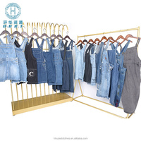 Robes d'été d'occasion en gros, balles de vêtements de seconde main de grade A, robes en jean à bretelles ajustables, emballage mixte, fournisseur de vêtements en vrac