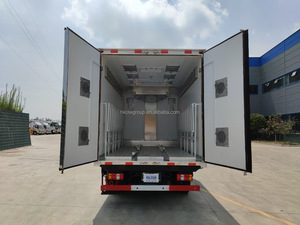 Camión de Transporte de Pollitos de 4.2m de Capacidad Media con Caja Aislada y Calefactada y Rejillas Ajustables para Suministro a Granjas Avícolas - Product Image 3