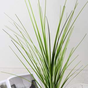 Plante artificielle en herbe douce PVC 82cm, type osier d'oignon, pour décorations maison et mariage - Product Image 3