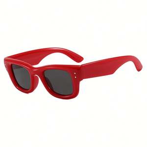 Lunettes de soleil carrées vintage 2025 avec logo personnalisé, monture PC rouge et noire, protection UV400, rivets, pour hommes et femmes - Product Image 1