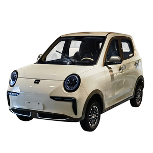 Voiture électrique EV, berline quatre roues, traction avant, mini-voiture légère, sièges en cuir, galerie de toit métallique, caméra de recul, intérieur lumineux - Product Image 1