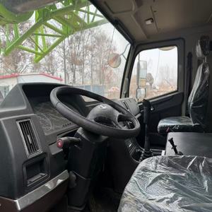 Grue sur camion Zoomlion ZTC100, mobile, en excellent état de fonctionnement, puissante, marque chinoise populaire, à vendre - Product Image 5