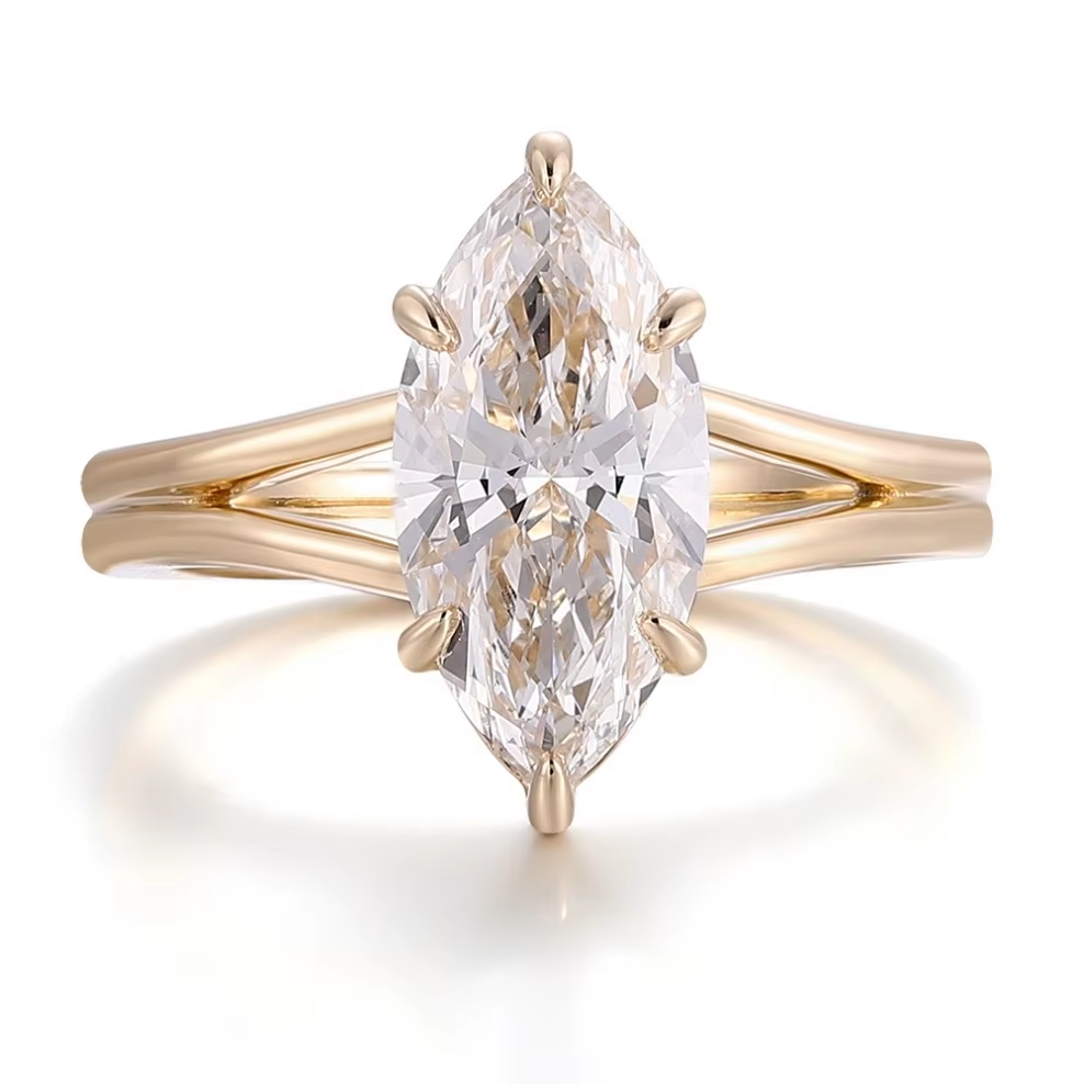 แหวนเงิน 925 ประดับเพชรสังเคราะห์