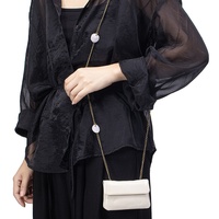 Nouvel Arrivage Sac Mini Carré en Cuir Véritable avec Chaîne, Organisateur Compact, Sac Bandoulière Vintage au Design Original pour Femme