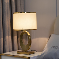Lampe de chevet haut de gamme américaine, design créatif de luxe léger pour chambre à coucher, chambre d'hôtel, lampe de chevet, articles d'ameublement