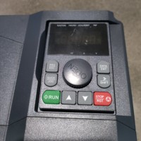 Inversor de Bomba Solar MPPT HL710 380V con Variador de Frecuencia, Entrada CC de Red 0.75-7.5KW, IP20, para Riego Agrícola Profundo