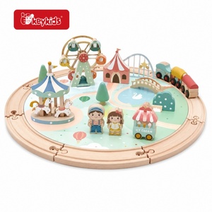 Ensemble de <span class=keywords><strong>train</strong></span> en <span class=keywords><strong>bois</strong></span> sur rail en forme de 8, thème ferme, avec <span class=keywords><strong>locomotive</strong></span>, figurines d'animaux, grange, moulin à vent, tracteur, jeu de rôle imaginatif W04C311 - Product Image 3