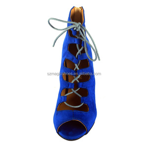 Scarpe da ballo latino da <span class=keywords><strong>donna</strong></span> <span class=keywords><strong>blu</strong></span> Peep Toe personalizzate con lacci 8.5CM stivali da ballo morbidi Sole - Product Image 2