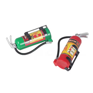 Mini-Feuerlöscher im Maßstab 1:12, realistische handgefertigte Miniatur aus Kunststoff, minimalistische Sicherheitsausrüstung für Puppenhausszenen - Product Image 5