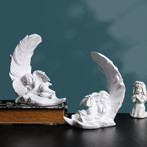 Statua <span class=keywords><strong>di</strong></span> angelo bianco tradizionale in resina carina con ali <span class=keywords><strong>di</strong></span> piume grandi per la casa Ecclesia da tavolo ornamento <span class=keywords><strong>di</strong></span> natale per le ragazze decorazione - Product Image 5