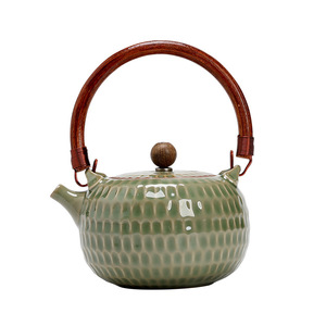Retro Yue Kiln Celadon Teapot With Wooden Handle Round Porcelain Kung Fu <b>Tea</b> <b>Pot</b> Bamboo Green Glaze Hammered Pattern - Product Image 5