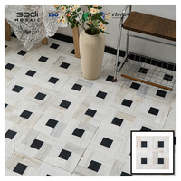 Projet de villa de style traditionnel avec murs en mosaïque de pierre calcaire, carreaux de sol antiques imperméables pour intérieur et extérieur