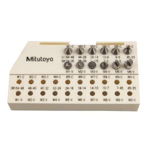Juego de puntas de micrómetro para roscas Mitutoyo, 6 piezas, con eje de martillo para roscas de 60 grados, compatible con las series 126 y 326 - Product Image 1