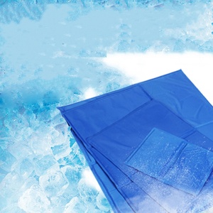 Sommer Hund Kühl kissen eiskalte Haustier matten Pads Katzen kühlende Hunde matte kühle Matratze Eis packung Gel Pad Nest Hersteller - Product Image 3