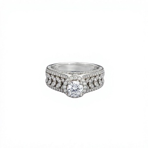 Bague de fiançailles Jaura Jewels en argent sterling 925 avec zircon cubique blanc taille brillant et sertissage pavé, style antique tendance, bijoux fins pour femme - Product Image 1