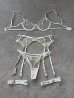 Ensemble de Lingerie Romantique Femme 2026 : Bustier Corset en Dentelle Blanche, Soutien-Gorge Brodé Transparent, Porte-Jarretelles et Bas – Idéal Lune de Miel