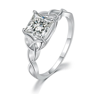 <span class=keywords><strong>Anello</strong></span> di Fidanzamento da Donna con Zirconia Cubica, <span class=keywords><strong>Anello</strong></span> Solitario con Fascia Intrecciata Infinita, Gioiello Vintage Irlandese per Promessa, Matrimonio, Regalo Nuziale - Product Image 1