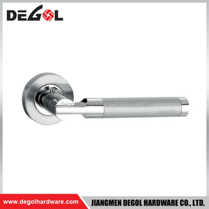 Portes de <span class=keywords><strong>WC</strong></span> colorées en acier inoxydable chromé au design moderne avec ensemble de loquets de verrouillage Raccords de <span class=keywords><strong>porte</strong></span> <span class=keywords><strong>Poignée</strong></span> de <span class=keywords><strong>porte</strong></span> de Chine Vente en gros - Product Image 4