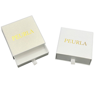 Boîte à bijoux compacte 2026 avec logo en feuille d'or, boîte de présentation coulissante en carton de luxe pour bijoux, emballage cadeau avec doublure en satin
