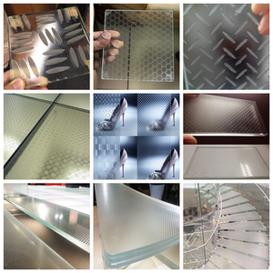 Revêtement de <span class=keywords><strong>sol</strong></span> <span class=keywords><strong>en</strong></span> <span class=keywords><strong>verre</strong></span> haute adhérence pour les zones de restauration - Panneaux trempés antidérapants durables pour cuisines et escaliers très fréquentés - Product Image 6