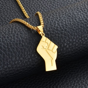 Collana con Pugno in Acciaio Inossidabile Black Lives Matter, Colore Argento/Oro, per Donne/Uomini, per Matrimoni e Feste # 166921 - Product Image 3