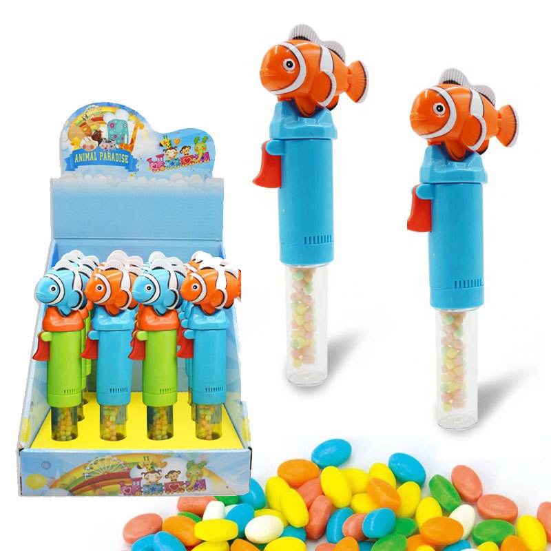 China Candy Factory Plastic Animal Giggle Nemo Clown Fish Hard Candy Toys