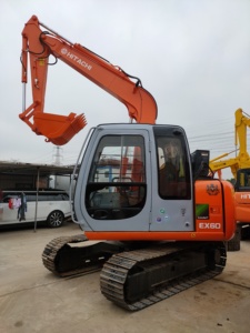 รถขุดไฮดรอลิกฮิตาชิ 6 ตัน รุ่น EX60-5 มือสอง รถขุดขนาดเล็กฮิตาชิ ZX60 - Product Image 5