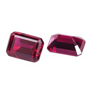 Rubí Sintético Cuadrado Pulido, Corte Abuela, Gema Roja Creada en Laboratorio, Color Sangre de Pichón, Tesoro Precioso - Product Image 2