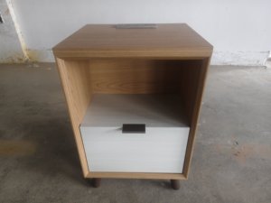Table de chevet TownePlace <span class=keywords><strong>Suites</strong></span> 17 pouces, mobilier hôtelier haut de gamme par Top Hotel Project - Product Image 1