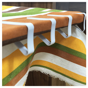 <b>Plastic</b> <b>Tablecloth</b> Clips 4x5.5cm Non-Slip Base For Buffet Service Restaurant Supplies White Irregular Shape - Product Image 1