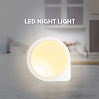 Veilleuse LED ABS de type Q avec adaptateur secteur enfichable, lampe de bureau écologique pour chambres d'enfants