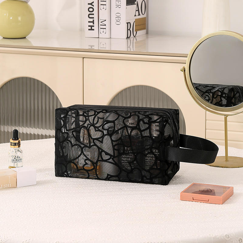 กระเป๋าทรงแปดเหลี่ยมสีดำขนาดกลาง