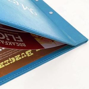 Carpeta de Menú de Cuero Azul de Alta Calidad A4 para Bar o Cafetería con Encuadernación Exterior de Tornillos y Portamenús de Cuero Ecológico - Product Image 4