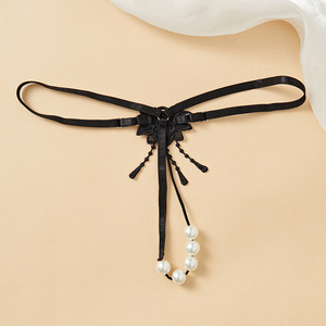 Tanga de perlas para mujer Ding Zhi Mei, accesorio íntimo sexy en blanco y negro para parejas - Product Image 3