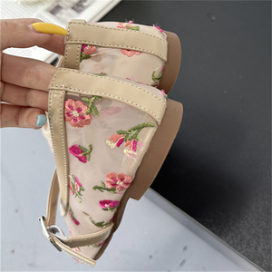 Chaussures plates en maille brodées florales pour femmes 2025 – Nouveau design élégant, chaussures à enfiler tendance pour l'été et l'automne - Product Image 6