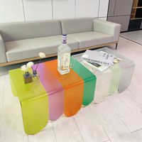 Nouvelle table basse carrée en acrylique arc-en-ciel moderne et créative, avec clips de câbles personnalisés transparents et plateau de backgammon, pour salon