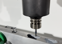 Mesin Produksi Jendela dan Pintu Aluminium CNC Servo Driven OUWO 4200MM Bersertifikasi CE dengan Meja Kerja yang Dapat Dimiringkan 180 Derajat